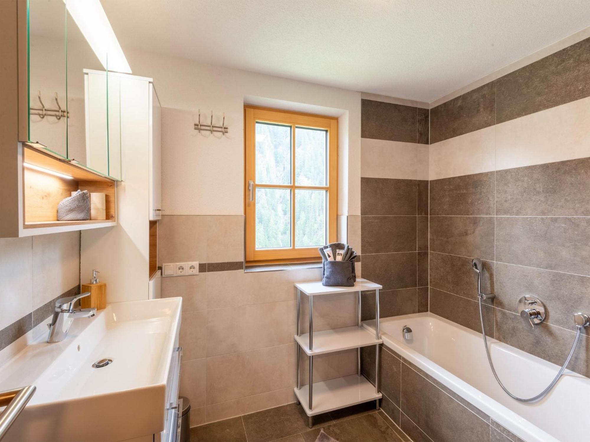 Apartments, Tobadill Luaran gambar